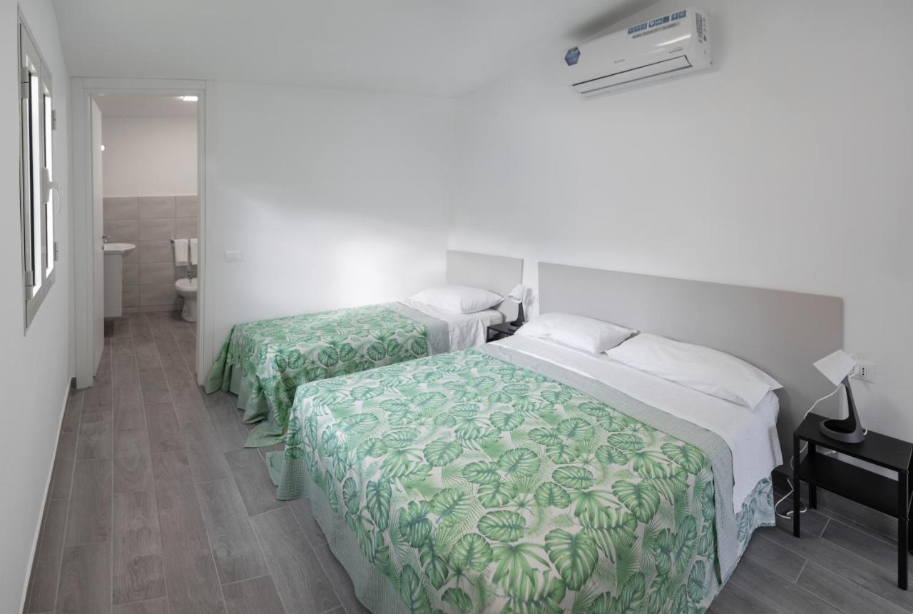 Villaggio Camping Poseidon - Bungalows & Rooms With Sea View In Nature Santa Caterina Dello Ionio Marina Экстерьер фото