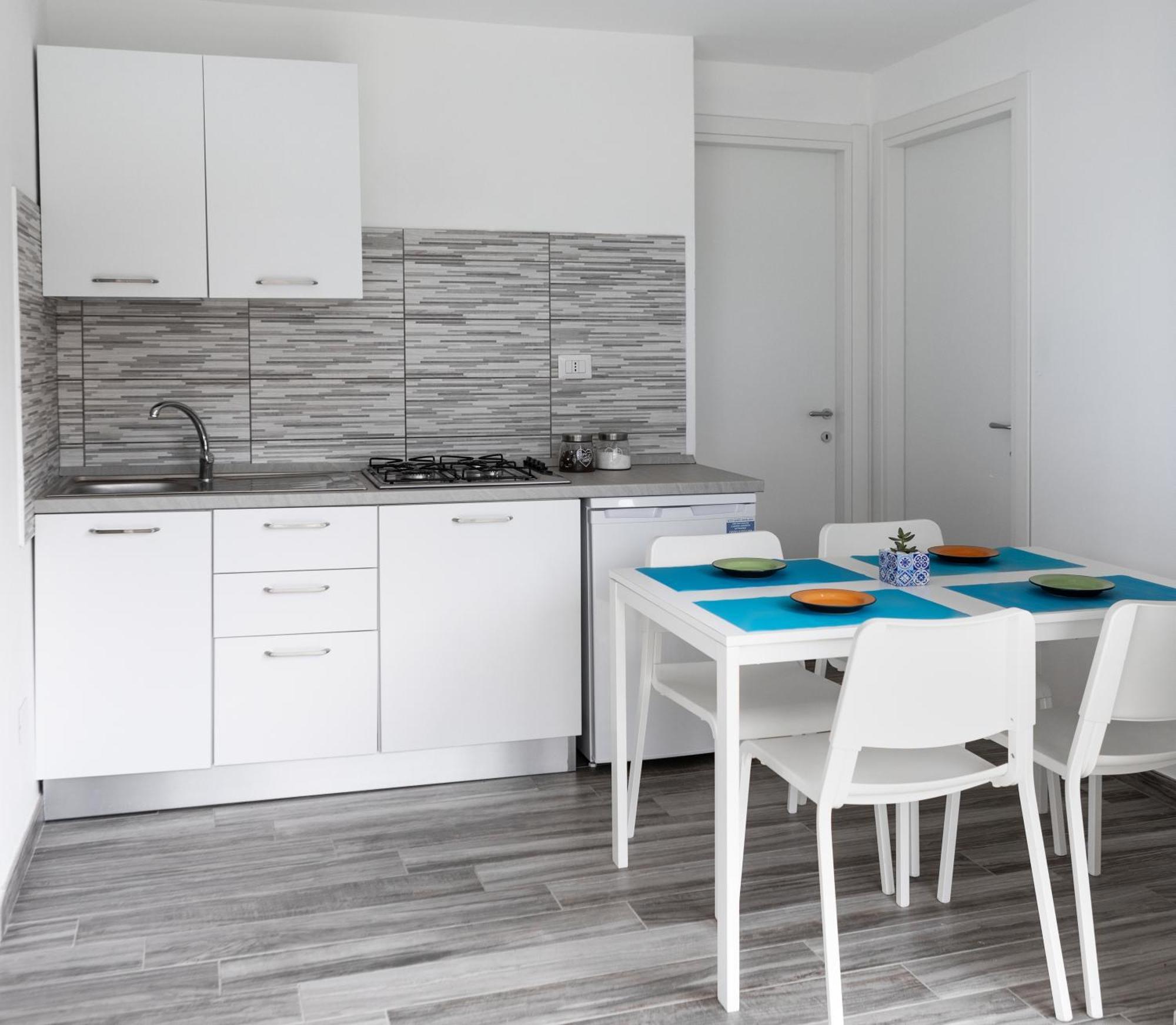 Villaggio Camping Poseidon - Bungalows & Rooms With Sea View In Nature Santa Caterina Dello Ionio Marina Экстерьер фото